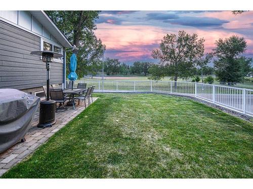 3516 19 Street Nw, Calgary, AB - Outdoor