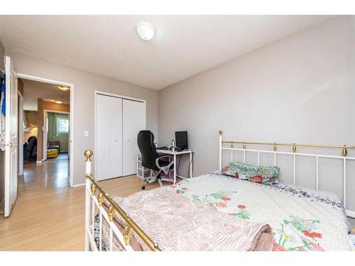 1 Falbury Crescent Ne, Calgary, AB - Indoor Photo Showing Bedroom