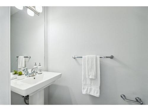 160 Carringham Way Nw, Calgary, AB - Indoor Photo Showing Bathroom