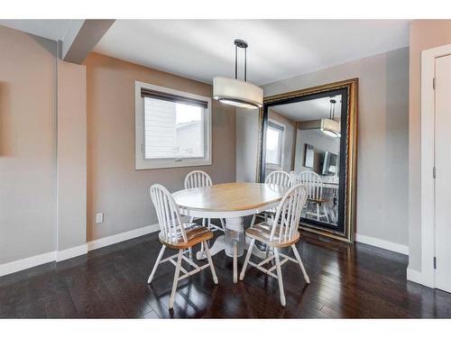 10216 Maplecreek Drive Se, Calgary, AB - Indoor Photo Showing Dining Room