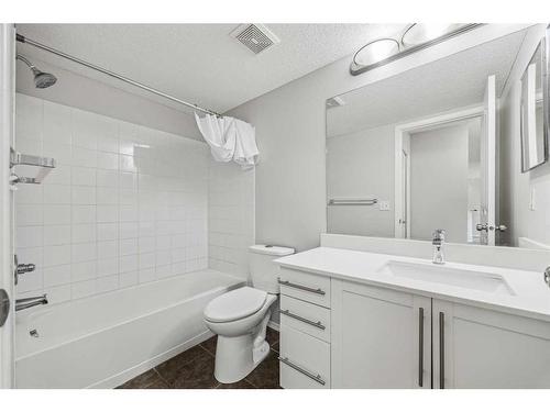 1109-60 Panatella Street Nw, Calgary, AB - Indoor Photo Showing Bathroom