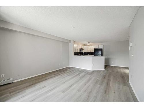 1109-60 Panatella Street Nw, Calgary, AB - Indoor