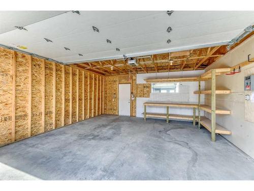 1821A Broadview Road Nw, Calgary, AB - Indoor Photo Showing Garage