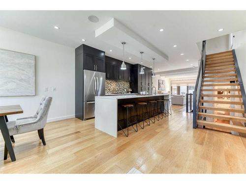 1821A Broadview Road Nw, Calgary, AB - Indoor