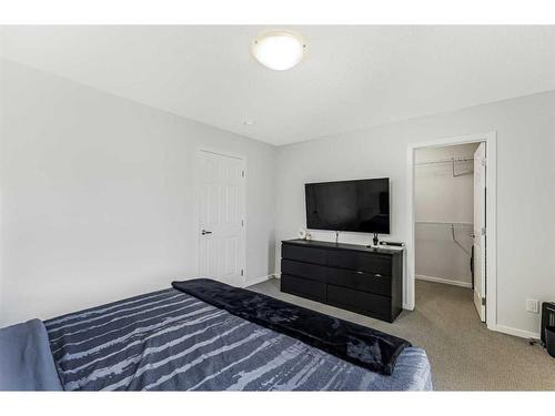 1482 148 Avenue Nw, Calgary, AB - Indoor Photo Showing Bedroom