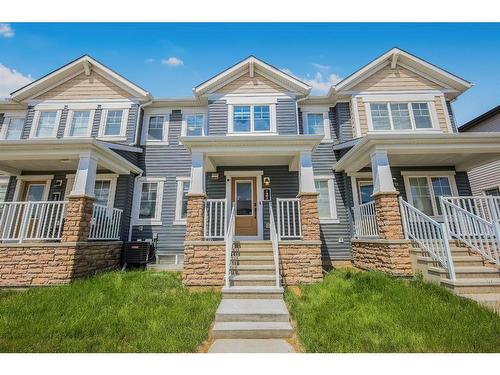 1482 148 Avenue Nw, Calgary, AB - Outdoor With Facade