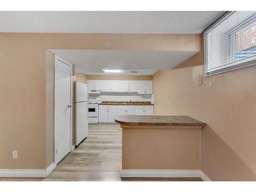 54 Marbrooke Circle Ne, Calgary, AB - Indoor Photo Showing Kitchen