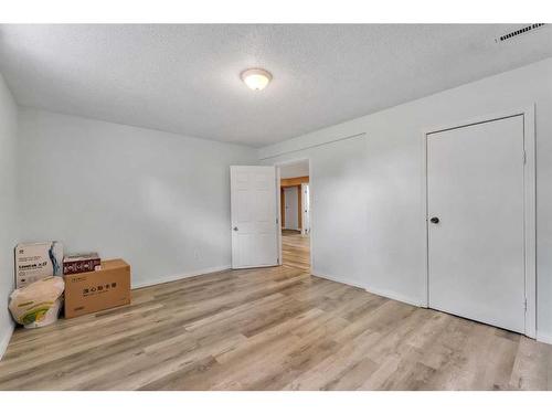 54 Marbrooke Circle Ne, Calgary, AB - Indoor