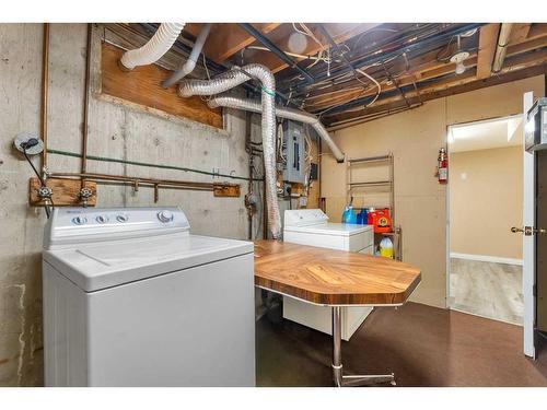 54 Marbrooke Circle Ne, Calgary, AB - Indoor Photo Showing Laundry Room