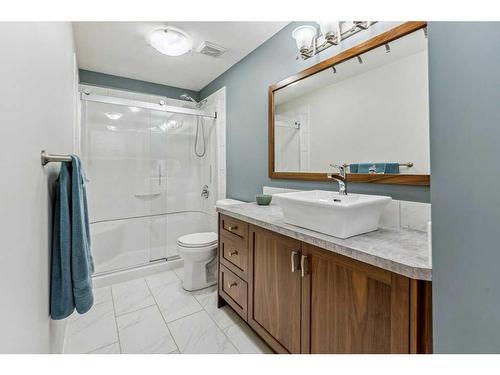 195 West Creek Landing, Chestermere, AB - Indoor Photo Showing Bathroom