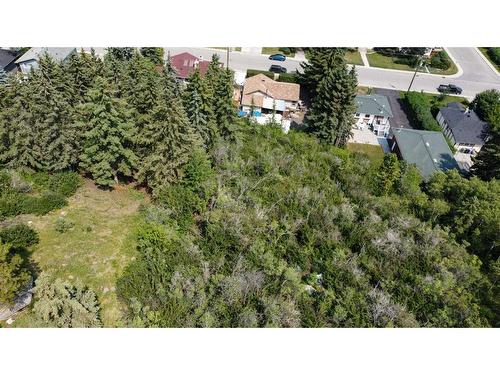 8123 33 Avenue Nw, Calgary, AB - Outdoor With View