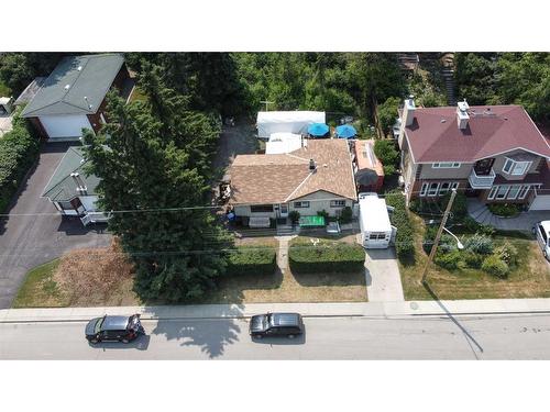 8123 33 Avenue Nw, Calgary, AB - Outdoor With View