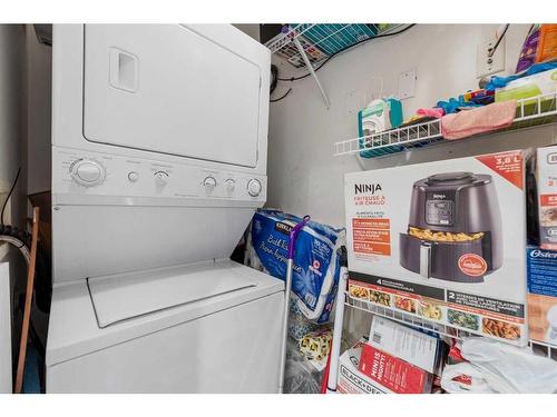 102-820 15 Avenue Sw, Calgary, AB - Indoor Photo Showing Laundry Room