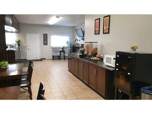 5505 Highway 12 W, Coronation, AB 