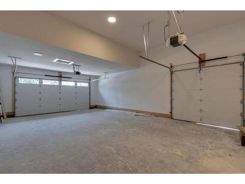 1312 22 Street Nw, Calgary, AB - Indoor Photo Showing Garage