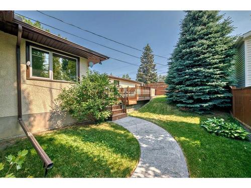 5124 Brockington Road Nw, Calgary, AB - Outdoor