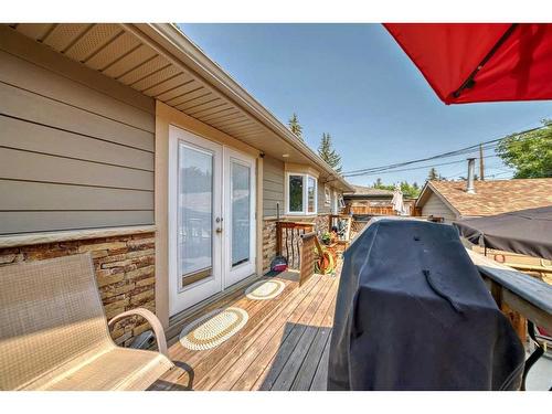 47 Lake Wapta Rise Se, Calgary, AB - Outdoor With Deck Patio Veranda With Exterior