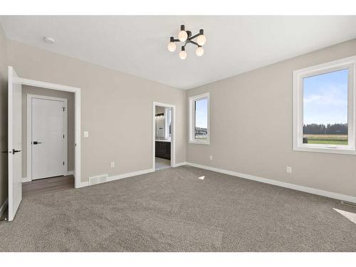 3450 Victory Way, Olds, AB - Indoor Photo Showing Other Room