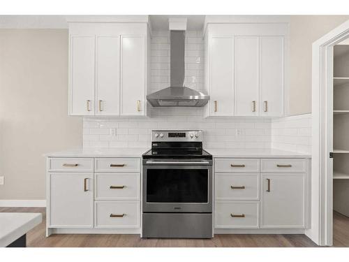 3450 Victory Way, Olds, AB - Indoor Photo Showing Kitchen