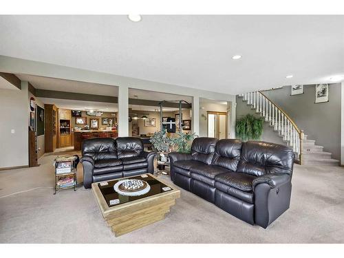 220 Country Lane Drive, Rural Rocky View County, AB - Indoor Photo Showing Living Room