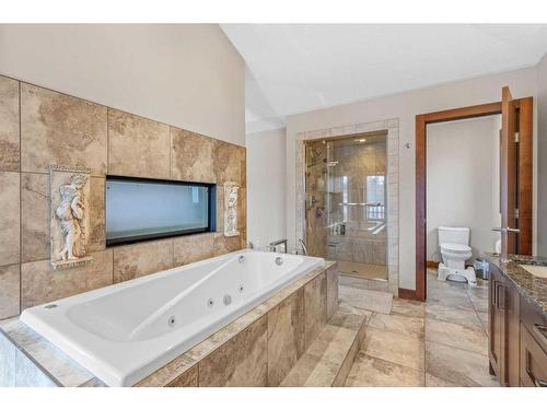 11 Towers Close, Red Deer, AB - Indoor Photo Showing Bathroom