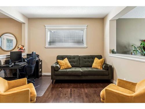 145 Skyview Ranch Crescent Ne, Calgary, AB - Indoor Photo Showing Living Room