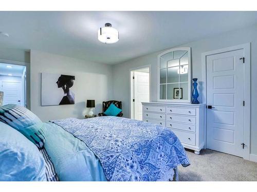 2-2633 1 Avenue Nw, Calgary, AB - Indoor Photo Showing Bedroom