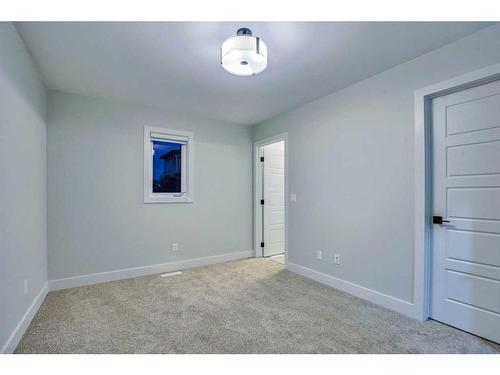 2-2633 1 Avenue Nw, Calgary, AB - Indoor Photo Showing Other Room