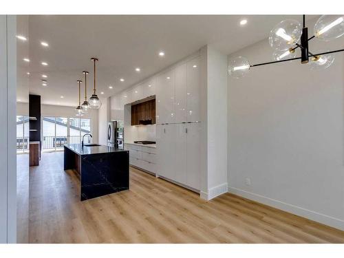 2309 21 Avenue Sw, Calgary, AB - Indoor Photo Showing Kitchen With Upgraded Kitchen