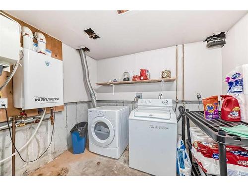 71 Falton Way Ne, Calgary, AB - Indoor Photo Showing Laundry Room
