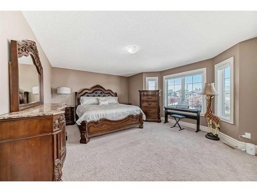 550 Marina Drive, Chestermere, AB - Indoor Photo Showing Bedroom