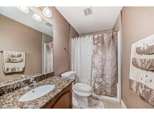 550 Marina Drive, Chestermere, AB - Indoor Photo Showing Bathroom