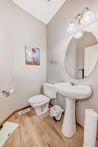 127 Invermere Close, Chestermere, AB - Indoor Photo Showing Bathroom