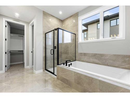 201-120 Marina Cove Se, Calgary, AB - Indoor Photo Showing Bathroom