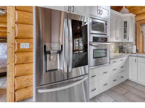 416 Ghost Lake Village Road, Ghost Lake, AB - Indoor Photo Showing Kitchen