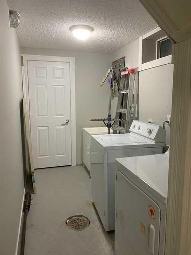 5119 Fourier Drive Se, Calgary, AB - Indoor Photo Showing Laundry Room