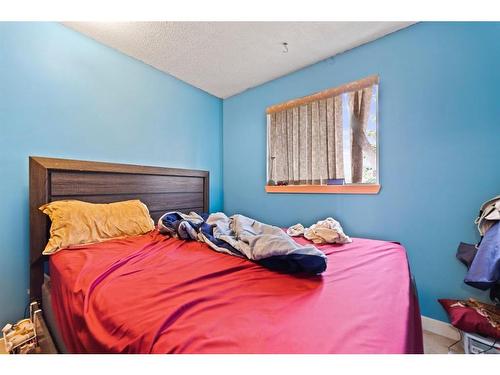 43 Martindale Boulevard Ne, Calgary, AB - Indoor Photo Showing Bedroom