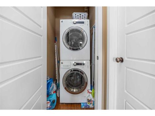 12202-2781 Chinook Winds Drive Sw, Airdrie, AB - Indoor Photo Showing Laundry Room