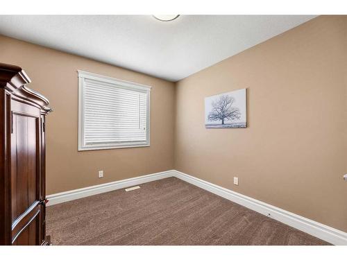 29 Vantage Crescent, Olds, AB - Indoor Photo Showing Other Room