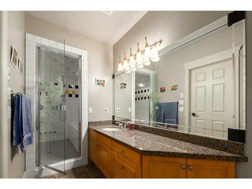 16 Wolfwillow Lane, Rural Rocky View County, AB - Indoor Photo Showing Bathroom