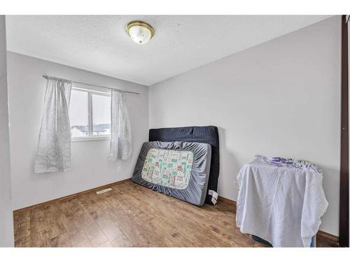 228 Martinvalley Crescent Ne, Calgary, AB - Indoor