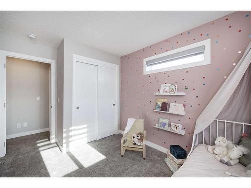 706 Wolf Willow Boulevard Se, Calgary, AB - Indoor Photo Showing Other Room