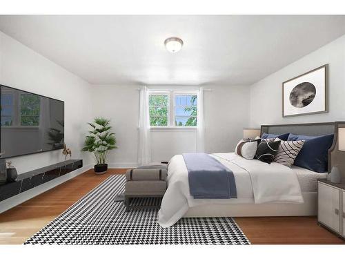 1519 32 Avenue Sw, Calgary, AB - Indoor Photo Showing Bedroom