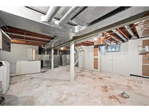 1519 32 Avenue Sw, Calgary, AB - Indoor Photo Showing Basement