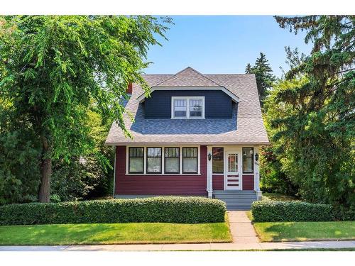 1519 32 Avenue Sw, Calgary, AB - Outdoor With Facade