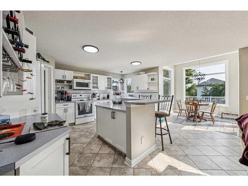 140 Arbour Butte Road Nw, Calgary, AB - Indoor Photo Showing Kitchen