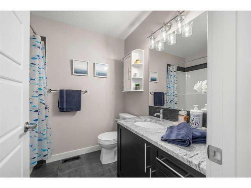 26 Waterford Road, Chestermere, AB - Indoor Photo Showing Bathroom