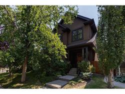 2301 Bowness Road NW Calgary, AB T3C 1L6