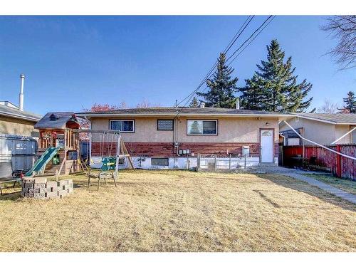 2219 38 Street Se, Calgary, AB - Outdoor