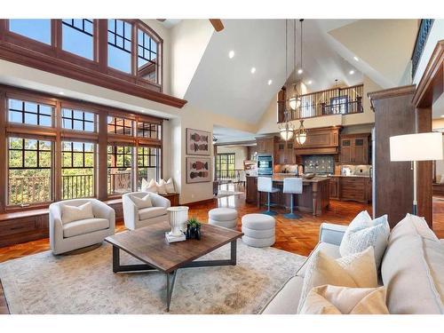 3 Aspen Ridge Court Sw, Calgary, AB - Indoor Photo Showing Living Room